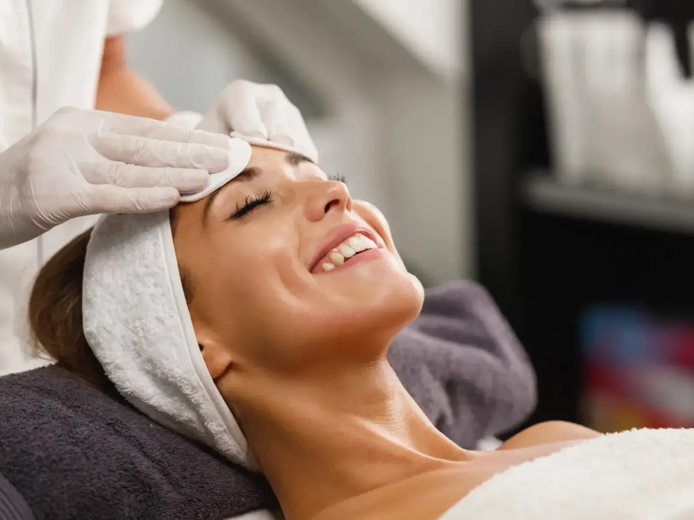 Especial EBM facial de temporada en Centro EBM Castelldefels